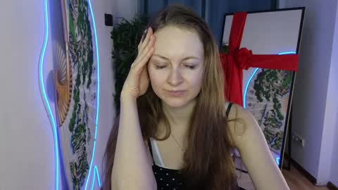 Snapshot of freya_nilsson chatting on January 14, 2025, 12:24 pm Freya online show from January 14, 2025, 12:24 pm