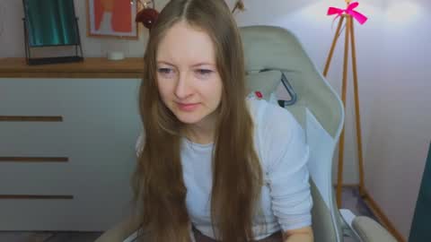 Snapshot of freya_nilsson chatting on February 4, 2025, 9:38 am Freya online show from February 4, 2025, 9:38 am