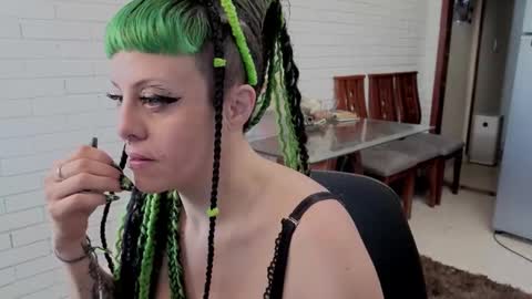 freyaa_sorceress online show from October 26, 2025, 3:07 pm