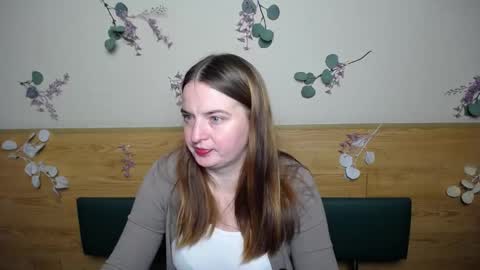 FreyaDak online show from December 14, 2024, 12:33 am