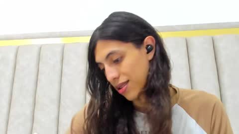 Snapshot of freyamoller_ chatting on March 12, 2026, 6:58 pm FreyaMoller online show from March 12, 2026, 6:58 pm