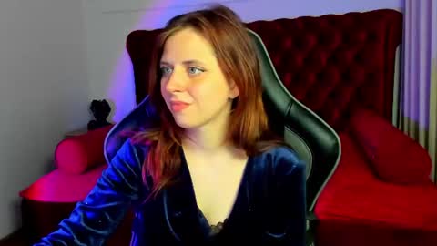 FreyaVeys online show from June 18, 2026, 9:14 am