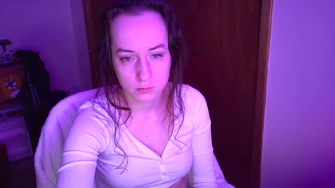 Snapshot of freythegemini chatting on December 19, 2024, 9:07 am FreyaTheGemini online show from December 19, 2024, 9:07 am