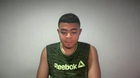 Snapshot of freyva_ chatting on February 3, 2025, 5:18 am freyva_ online show from February 3, 2025, 5:18 am