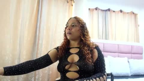 Snapshot of frida_murray chatting on October 9, 2025, 2:15 pm Frida online show from October 9, 2025, 2:15 pm