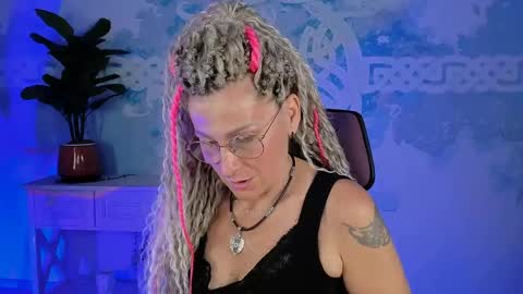 Frida Tander online show from May 23, 2026, 5:23 am