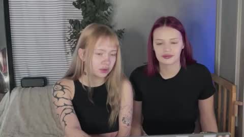 friend_zone_ online show from January 17, 2026, 10:09 am