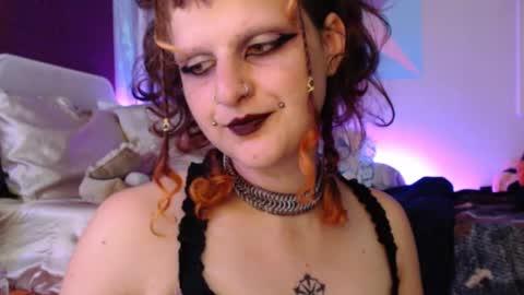 Snapshot of friskyflowers chatting on September 11, 2025, 4:23 am cherry online show from September 11, 2025, 4:23 am
