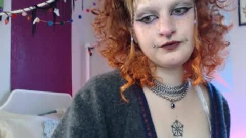 cherry online show from November 4, 2025, 5:23 pm