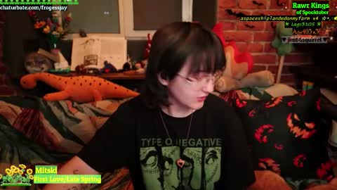 Snapshot of frogessjay chatting on October 19, 2025, 7:58 pm Jaywise Frogfoot online show from October 19, 2025, 7:58 pm