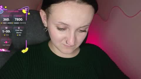 Snapshot of frosty_blueberries4 chatting on September 16, 2025, 8:10 pm ANA online show from September 16, 2025, 8:10 pm