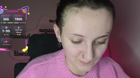 Snapshot of frosty_blueberries4 chatting on September 25, 2025, 8:34 pm ANA online show from September 25, 2025, 8:34 pm