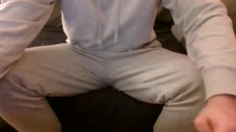 Frowxy online show from February 15, 2026, 11:45 pm