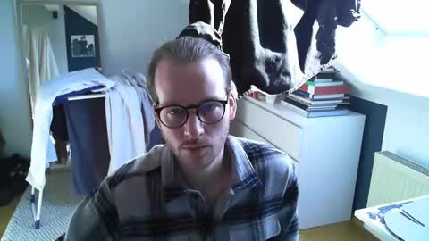 frozenyoga online show from February 23, 2025, 12:27 pm