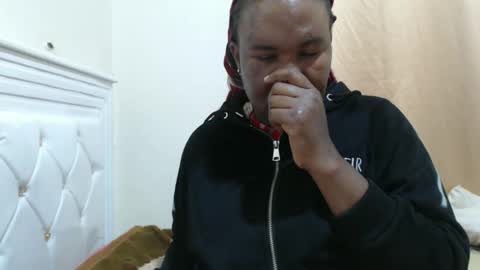 Snapshot of fruity28 chatting on October 19, 2025, 11:22 am fruity28 online show from October 19, 2025, 11:22 am