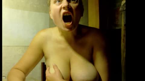 Snapshot of frumcake chatting on September 27, 2025, 12:59 am FrumCake online show from September 27, 2025, 12:59 am