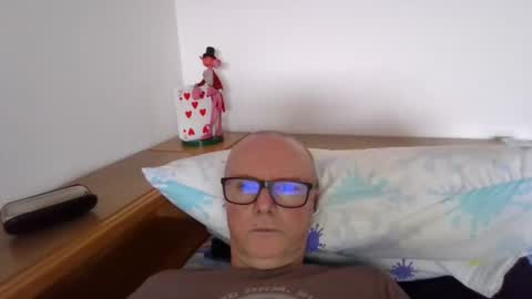 Frustino online show from June 28, 2026, 5:08 pm