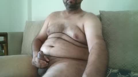 Snapshot of fruti_loops chatting on January 6, 2026, 10:52 am fruti loops Bull online show from January 6, 2026, 10:52 am