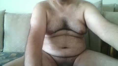 Snapshot of fruti_loops chatting on February 24, 2026, 7:17 am fruti loops Bull online show from February 24, 2026, 7:17 am