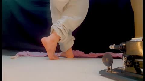 Snapshot of frys96 chatting on December 23, 2025, 8:01 am frys96 online show from December 23, 2025, 8:01 am