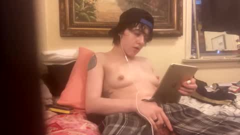 Snapshot of ftmjakeoff chatting on October 27, 2025, 2:32 pm ftmjakeoff online show from October 27, 2025, 2:32 pm