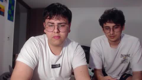 uwu online show from November 18, 2025, 11:37 pm