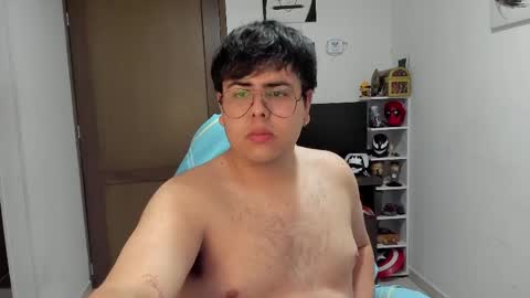 uwu online show from March 26, 2026, 3:34 am