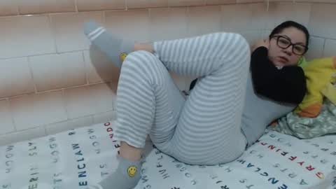 Snapshot of fuck_my_face chatting on January 23, 2025, 5:24 am Ella online show from January 23, 2025, 5:24 am