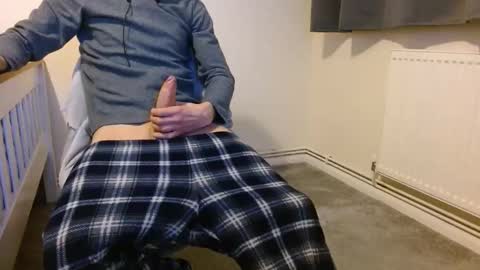 Snapshot of fuckbeatb chatting on March 22, 2026, 11:41 pm fuckbeatb online show from March 22, 2026, 11:41 pm