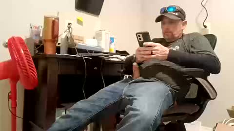 Snapshot of fuckedup1959 chatting on October 10, 2025, 1:21 pm supertech online show from October 10, 2025, 1:21 pm