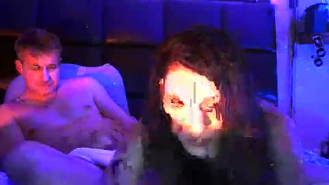 Snapshot of fuckery101cpl chatting on December 21, 2025, 8:05 pm fuckery101cpl online show from December 21, 2025, 8:05 pm