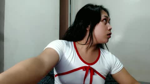 ITS ME CRYSTAL online show from June 11, 2026, 8:51 pm