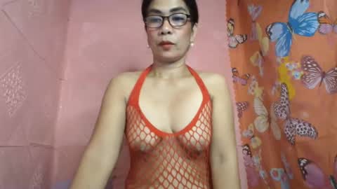 Snapshot of fuckinghairy49 chatting on December 22, 2024, 2:06 pm mariposa online show from December 22, 2024, 2:06 pm