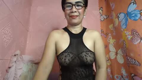 Snapshot of fuckinghairy49 chatting on January 23, 2025, 6:49 am mariposa online show from January 23, 2025, 6:49 am