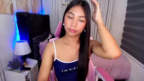 JAYDE MARRIE online show from November 13, 2025, 9:14 pm