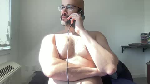 Muscle Bear Jock in Training online show from May 31, 2026, 1:18 pm