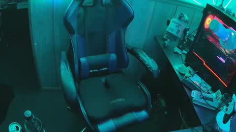 Snapshot of fufupop chatting on December 16, 2025, 10:15 pm fufupop online show from December 16, 2025, 10:15 pm