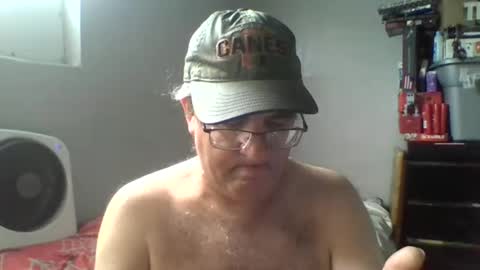 Snapshot of fukcb99 chatting on February 14, 2025, 6:40 pm NIKKII SIINN online show from February 14, 2025, 6:40 pm