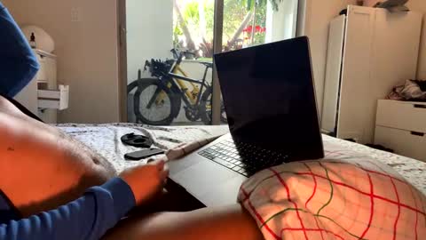 fuklicious online show from January 10, 2025, 4:20 pm