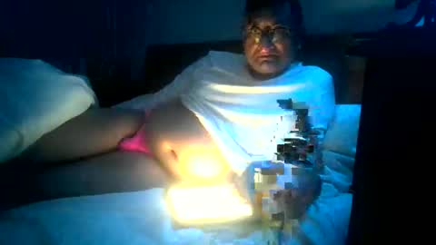 Snapshot of fuktoiboi chatting on January 15, 2026, 3:00 am fuktoiboi online show from January 15, 2026, 3:00 am