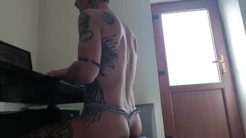 Snapshot of fullartofsex chatting on February 6, 2026, 1:03 pm FullArtOfSex online show from February 6, 2026, 1:03 pm