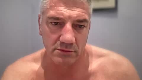 fullback_15 online show from May 26, 2026, 7:26 am