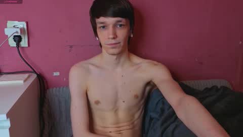 Snapshot of fullpower_couple chatting on February 25, 2026, 3:38 am Lewis and Marta - FANSLY AMOREARTE online show from February 25, 2026, 3:38 am