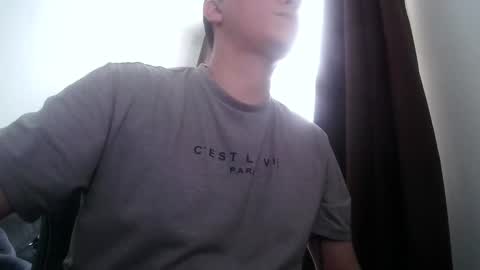 Snapshot of fululandready chatting on February 20, 2025, 8:25 pm fullandready online show from February 20, 2025, 8:25 pm