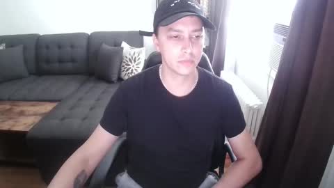 Snapshot of fululandready chatting on September 8, 2025, 6:40 pm fullandready online show from September 8, 2025, 6:40 pm