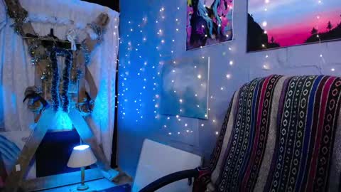 Princess Nellie  Captain Simon online show from January 6, 2025, 8:50 pm