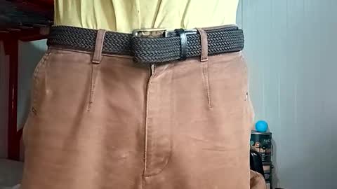 Italian men online show from November 7, 2025, 9:53 am