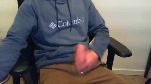 YWhiteNiceMan online show from May 2, 2026, 12:04 am