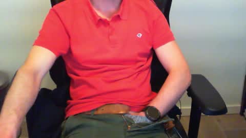 YWhiteNiceMan online show from May 13, 2026, 10:49 pm