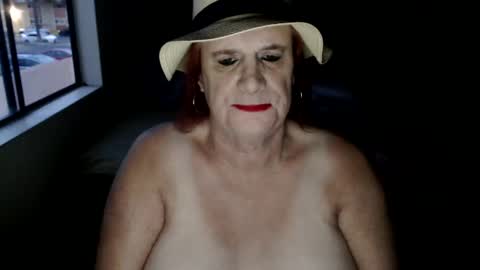 funwithgracie online show from November 15, 2025, 12:52 am